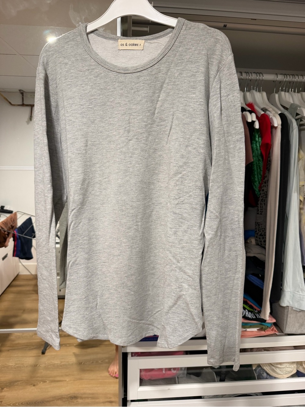 os & oakes Light Heather Gray Long Sleeve Tee